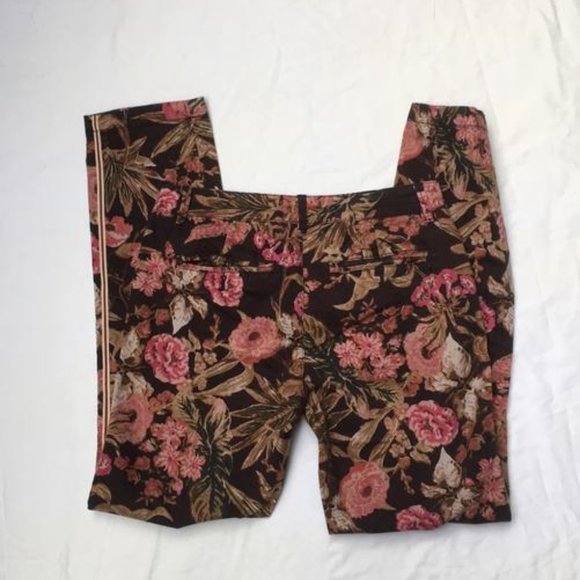 CHINO x ANTHROPOLOGIE Relaxed Floral Chino Pants - Picture 3 of 8